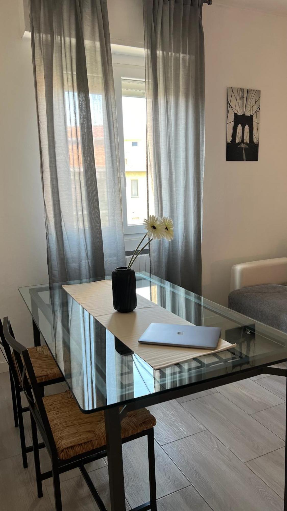 Rafael Milano - 10 Min From Linate Airport, Centrale Fs, Ospedale San Raffaele Lägenhet Exteriör bild