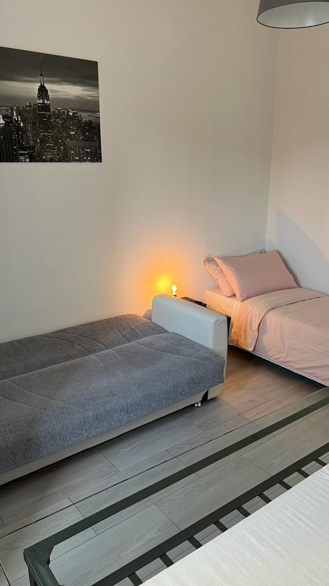 Rafael Milano - 10 Min From Linate Airport, Centrale Fs, Ospedale San Raffaele Lägenhet Exteriör bild